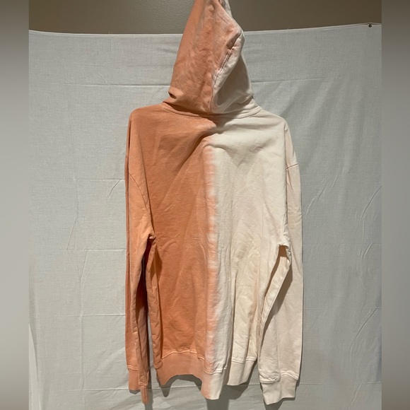 Two toned peach and white hoodie. Sovereign Code size XL - Picture 5 of 5